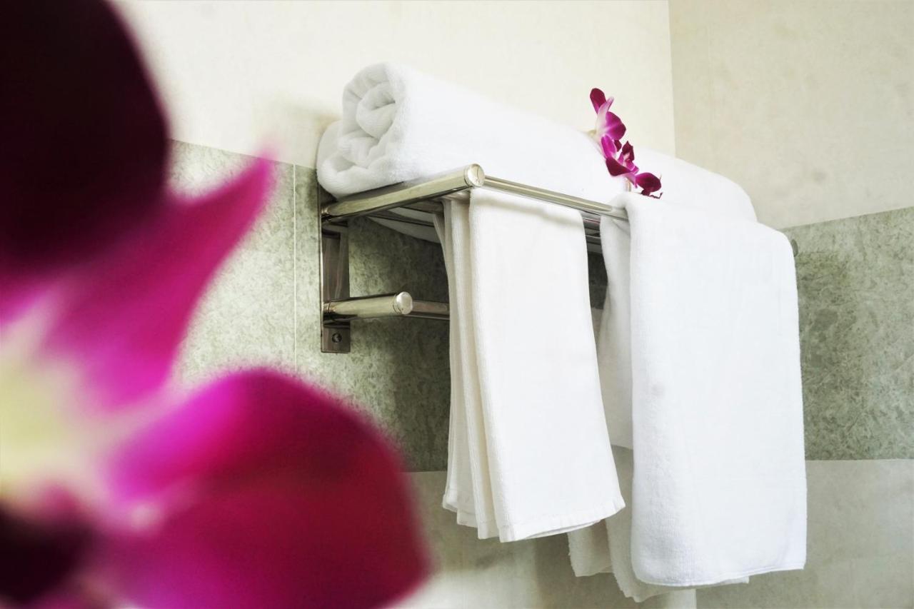 Chula Hotel Дананг Экстерьер фото